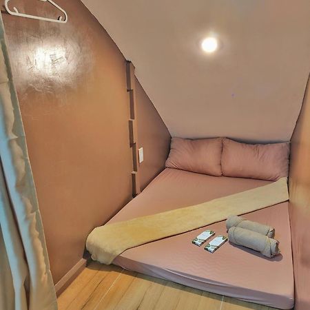 Mactan Airport Hostel At Aashvi Cozy Cabin Đảo Mactan Ngoại thất bức ảnh