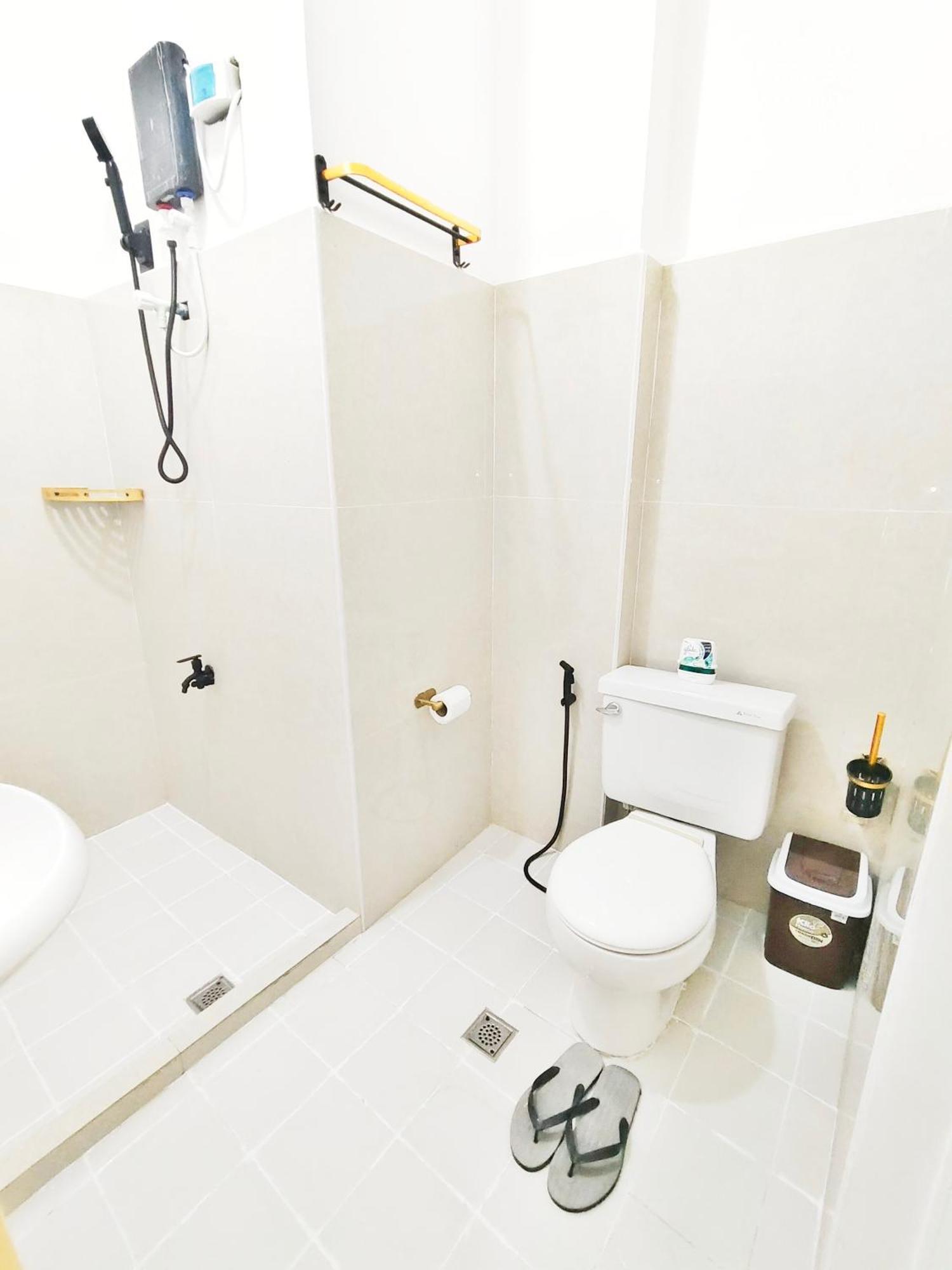 Mactan Airport Hostel At Aashvi Cozy Cabin Đảo Mactan Ngoại thất bức ảnh